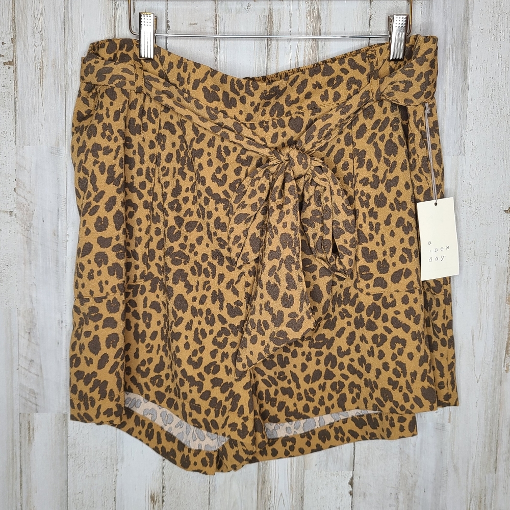 A New Day Leopard Print High Rise Tie Waist Shorts NWT Size XXL